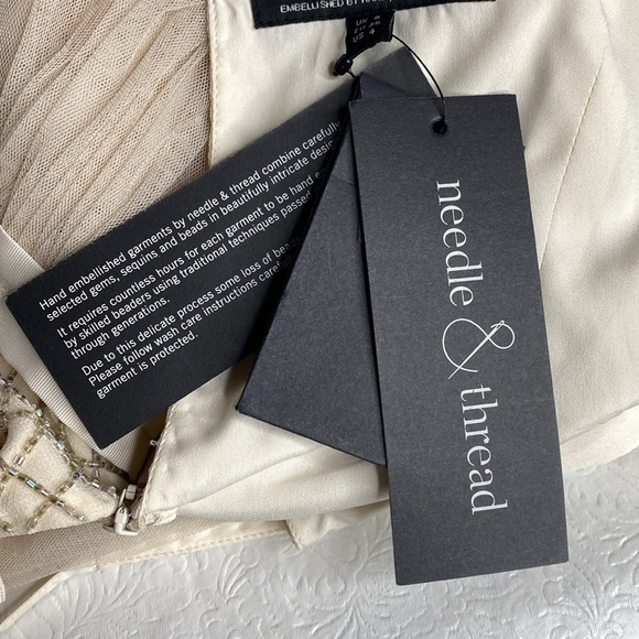 Needle & Thread Plunge V-Tulle Maxi in Cream &‎ Dust Sz 4 - Picture 7 of 9